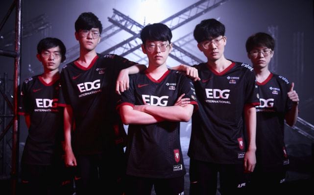 拜仁或任何 拜仁或任何